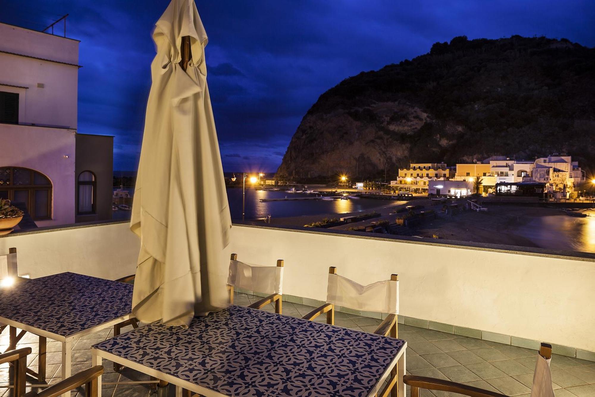 Appartamenti Le Pleiadi - Sant'Angelo D'Ischia Dış mekan fotoğraf